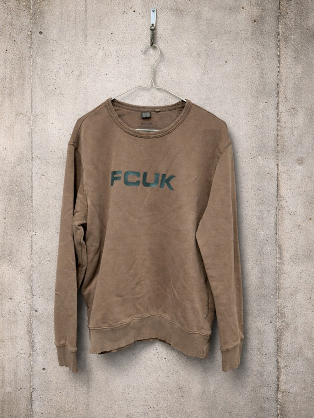 FCUK Men's Brown Crewneck Sweatshirt Y2K large EUC